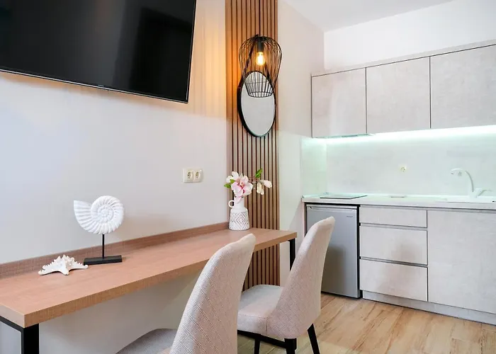 Tereza Golden Ξενοδοχείο με διαμερίσματα 4*