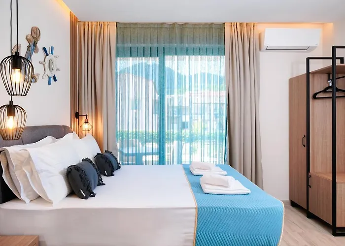 Ξενοδοχείο με διαμερίσματα Tereza Golden 4*